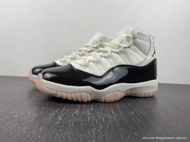 Official Maikesneakers Air 11 Neapolitan Jordan AR0715-101 WMNS 0728